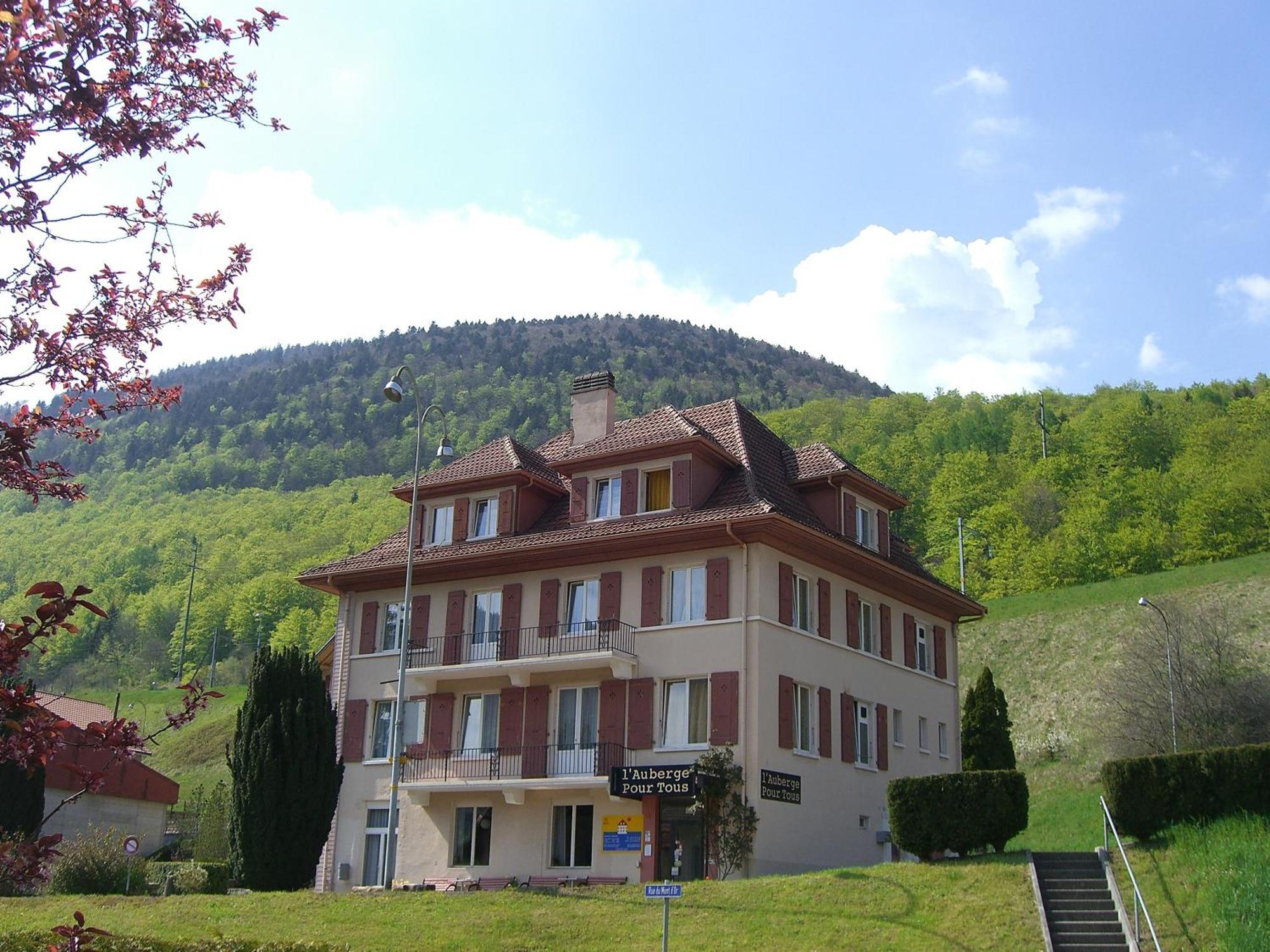 Auberge Pour Tous Vallorbe Exterior foto